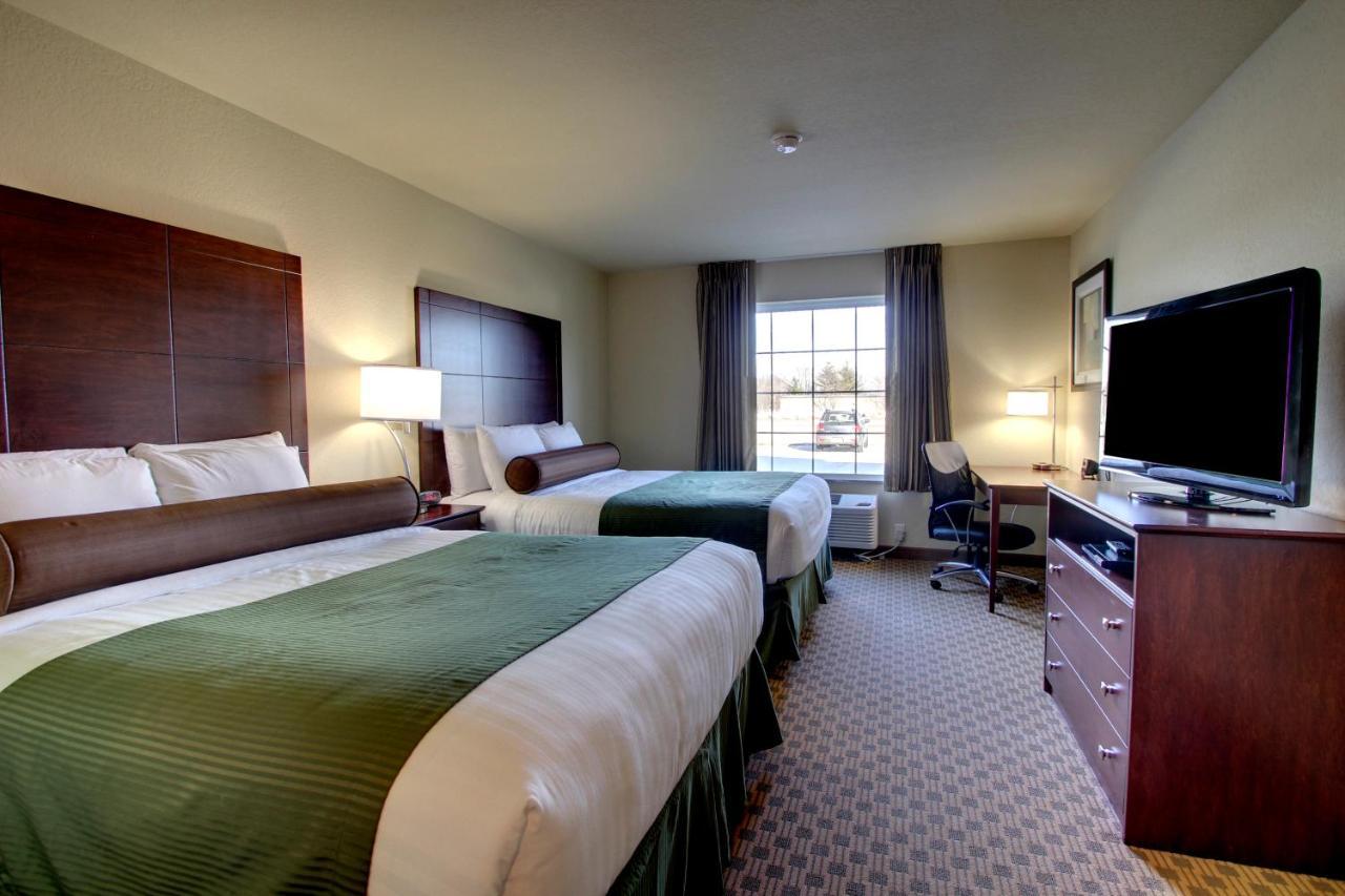 Cobblestone Inn & Suites - Carrington Exteriör bild