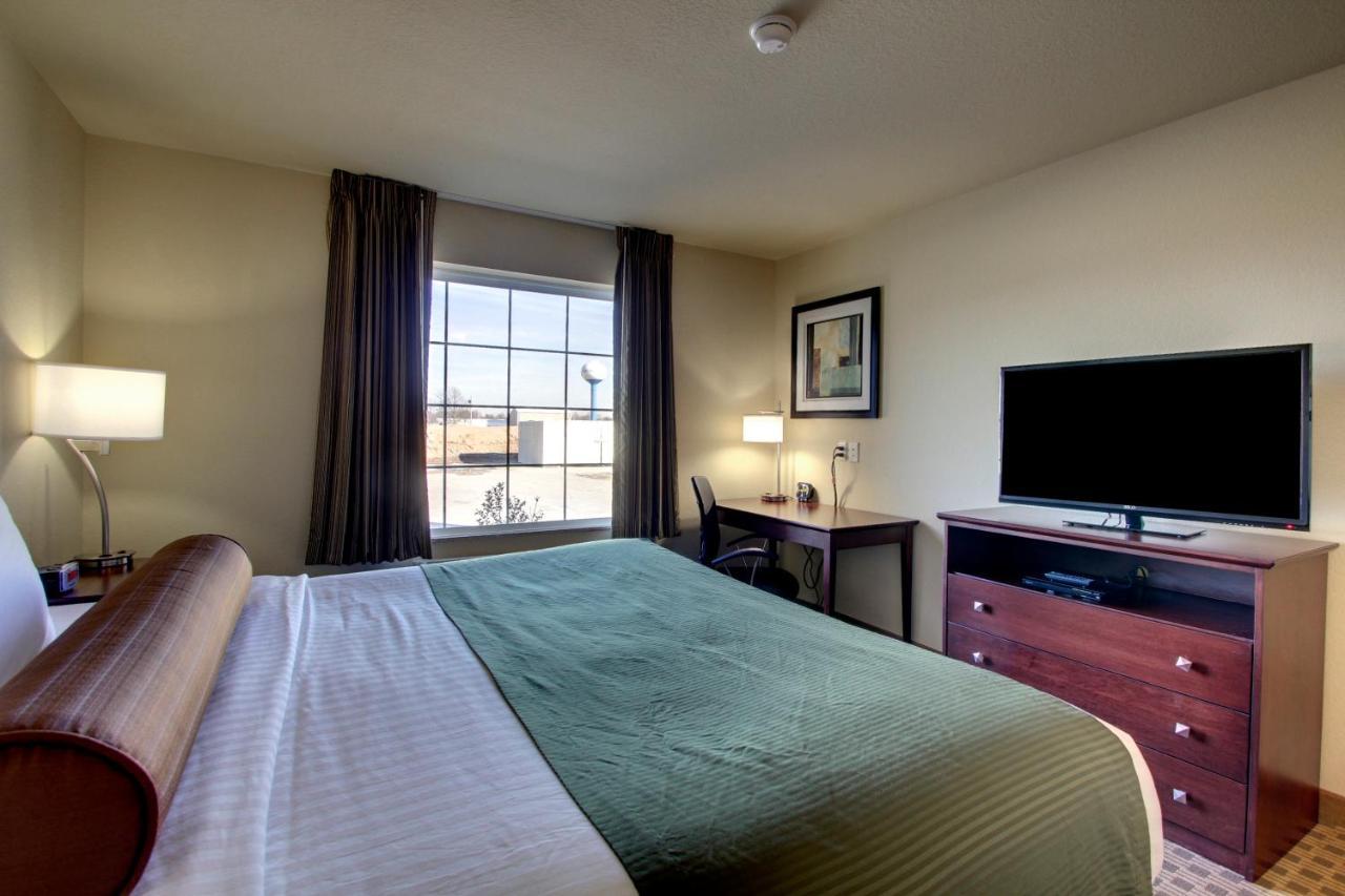 Cobblestone Inn & Suites - Carrington Exteriör bild
